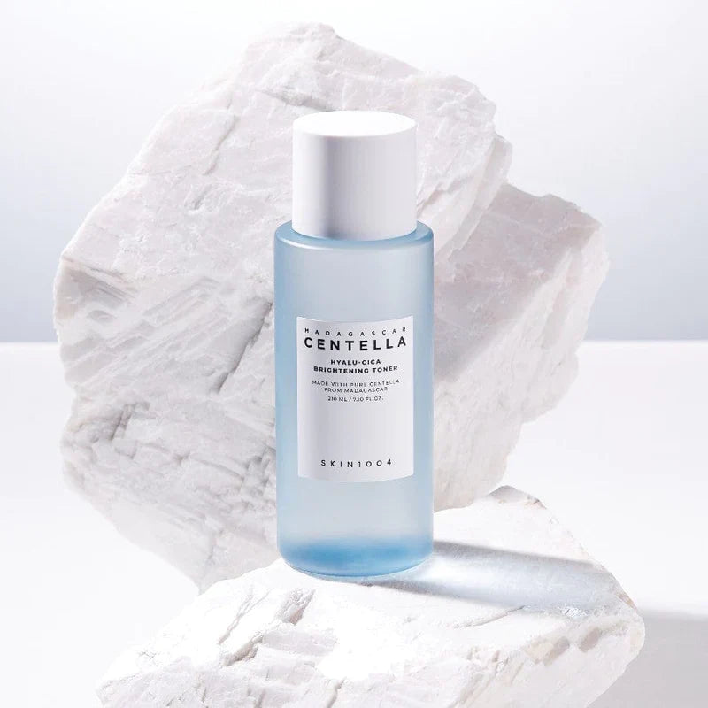 [SKIN1004] Madagascar Centella Hyalu-Cica Brightening Toner